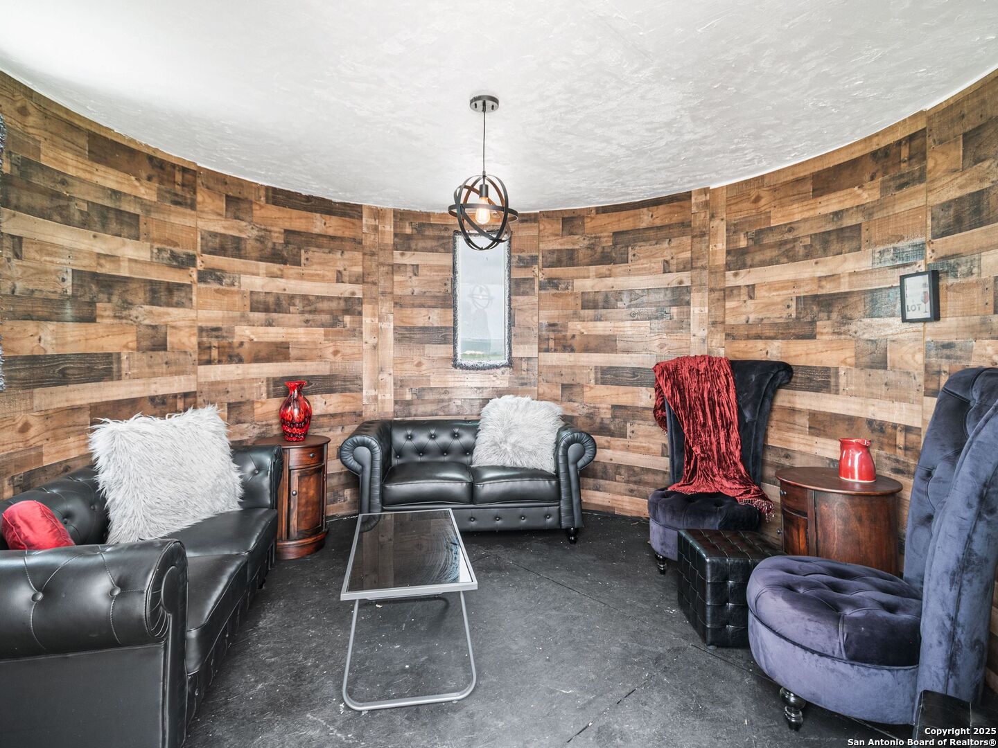 101 Durango Johnson City TX 78636