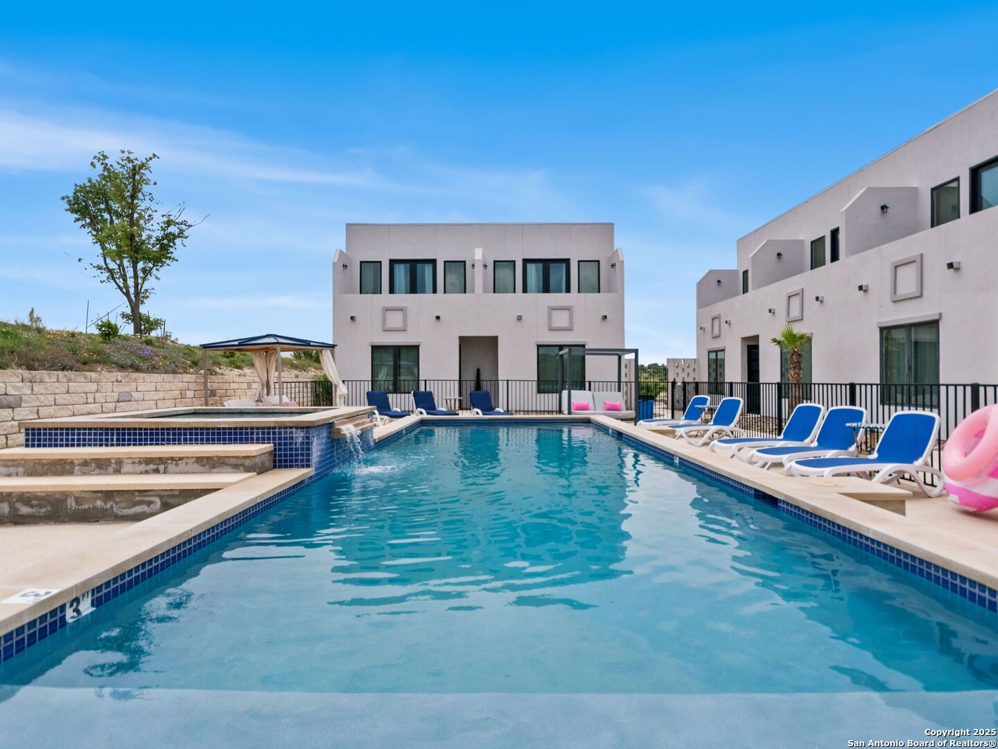 101 Durango Johnson City TX 78636