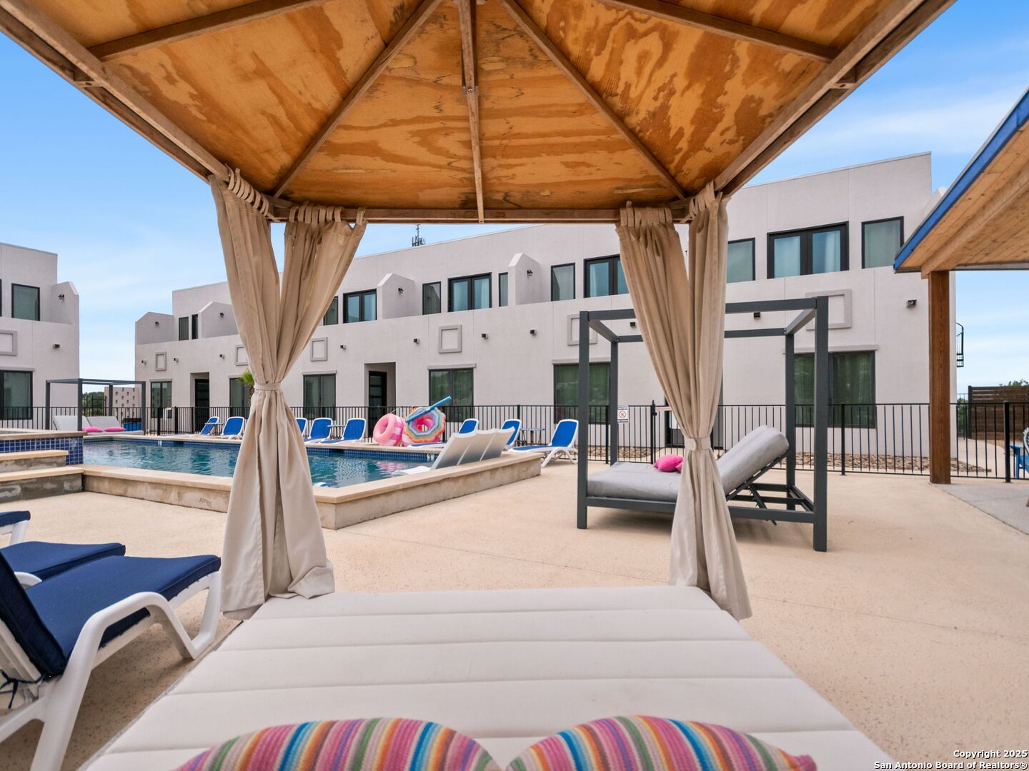 101 Durango Johnson City TX 78636