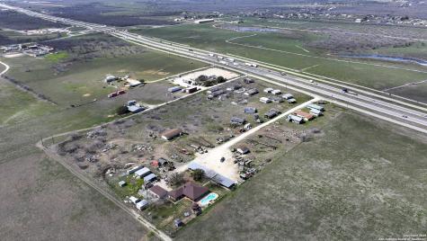 8205 W Interstate 10 Seguin TX 78155