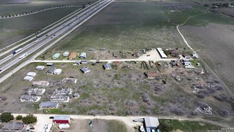 8205 W Interstate 10 Seguin TX 78155