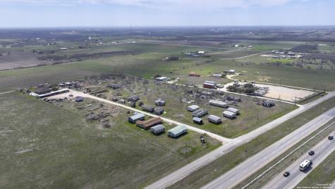 8205 W Interstate 10 Seguin TX 78155