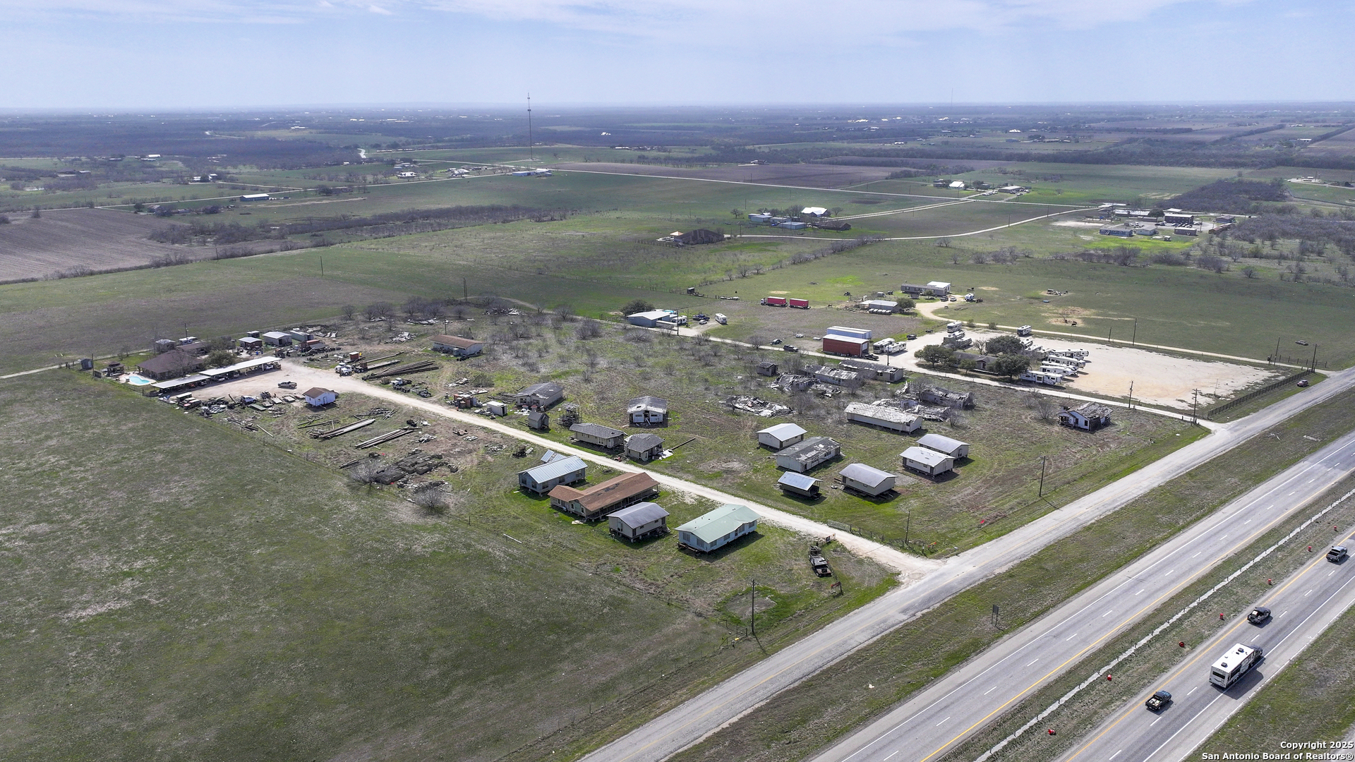 8205 W Interstate 10 Seguin TX 78155
