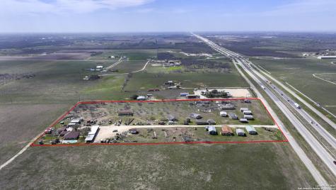 8205 W Interstate 10 Seguin TX 78155