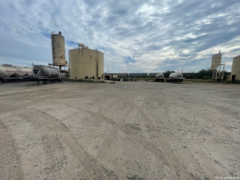 2911 North Veterans Boulevard Eagle Pass TX 78852