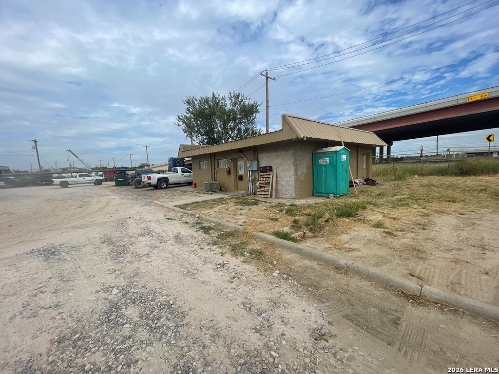 2911 North Veterans Boulevard Eagle Pass TX 78852