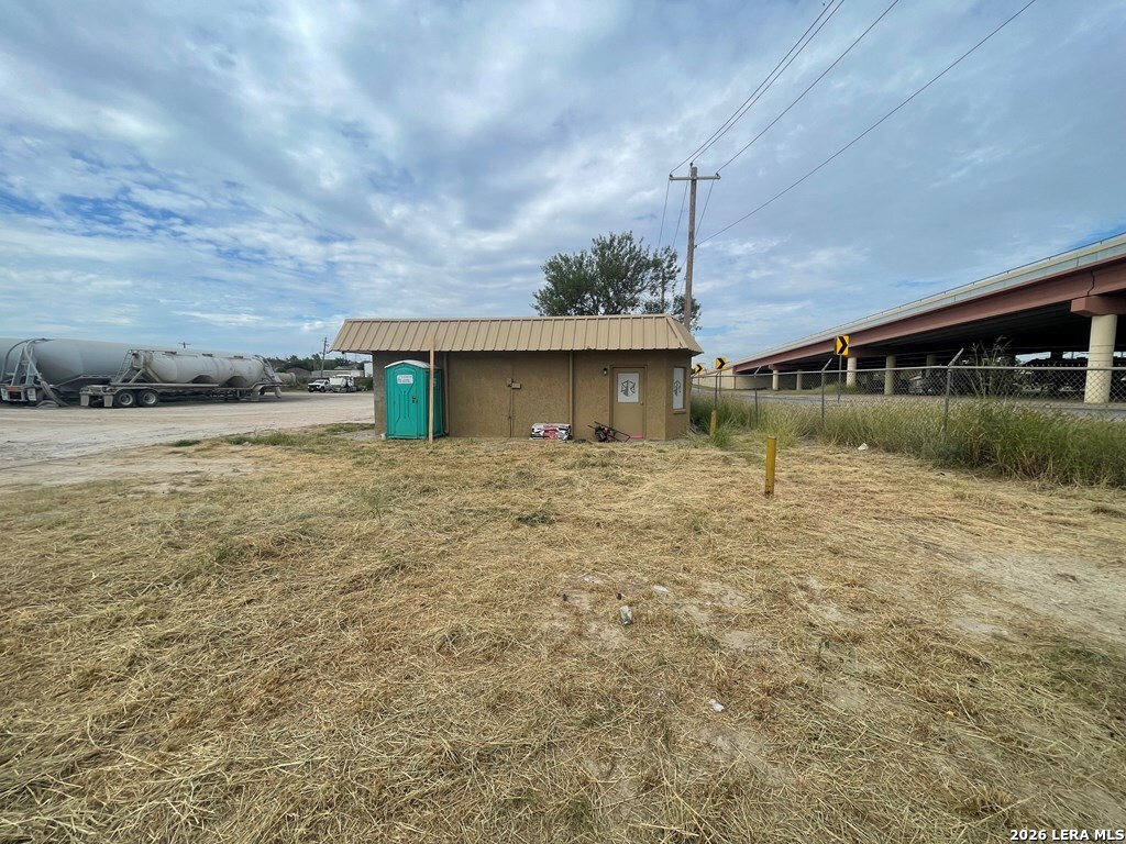 2911 North Veterans Boulevard Eagle Pass TX 78852