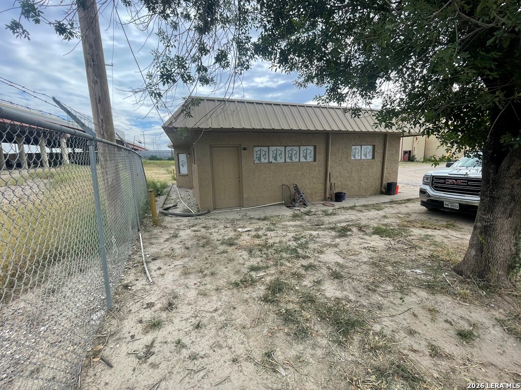 2911 North Veterans Boulevard Eagle Pass TX 78852
