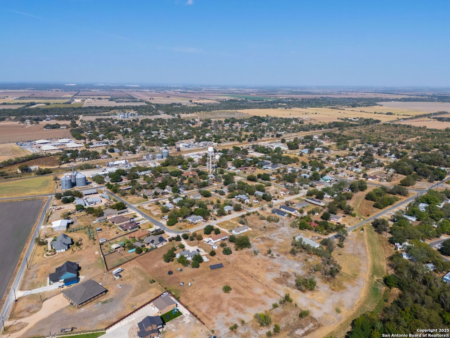 12050 S Fm 471 Lacoste TX 78039