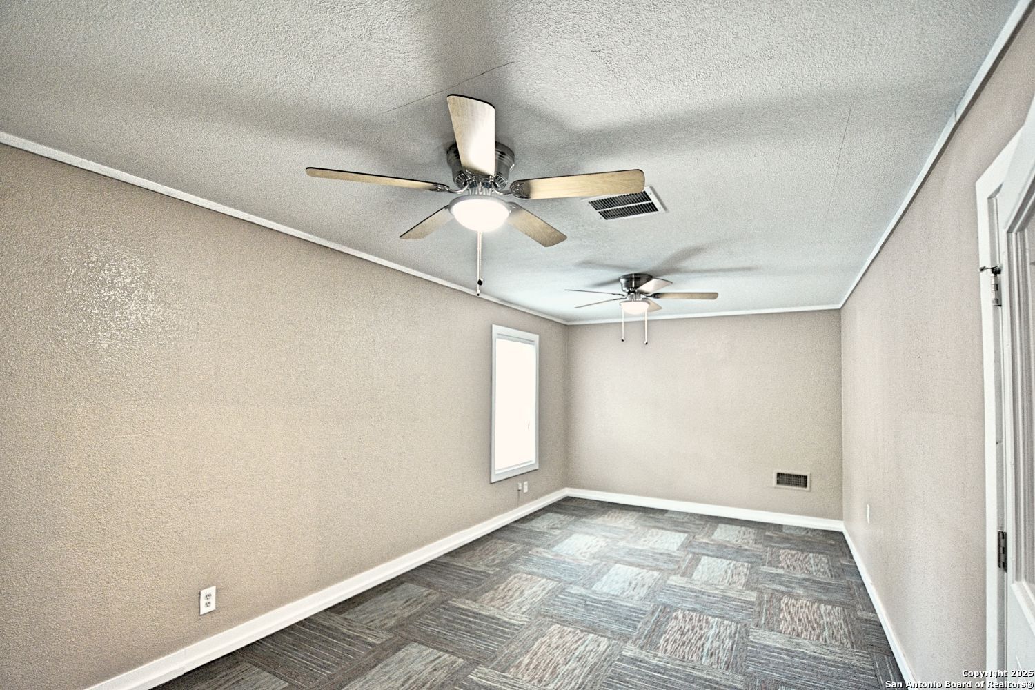 1111 N Walnut New Braunfels TX 78130