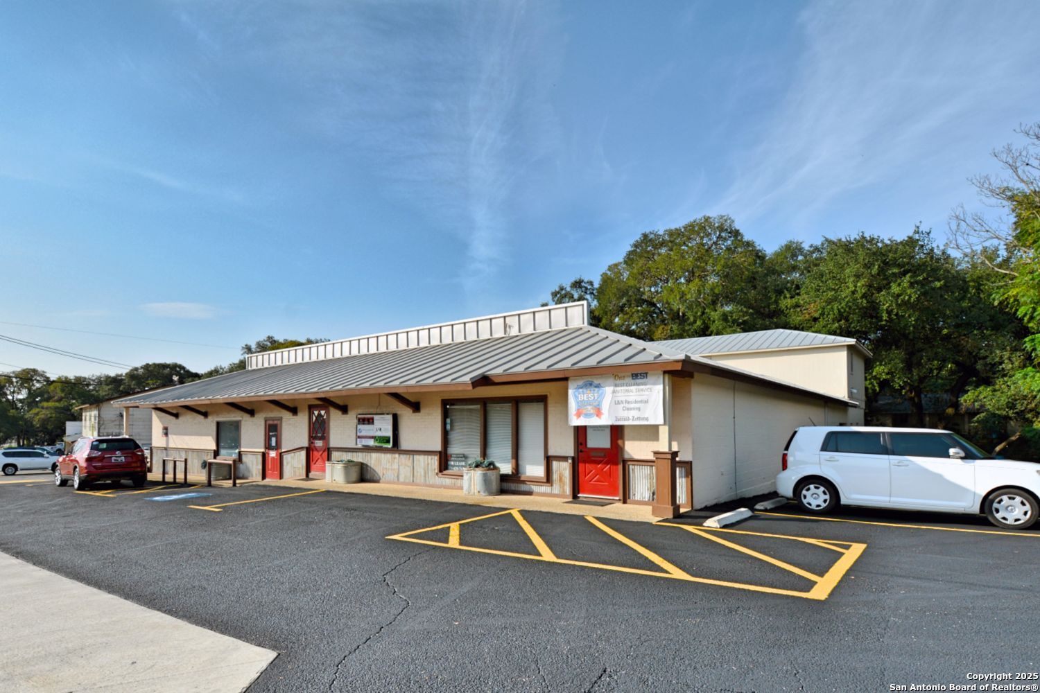 1111 N Walnut New Braunfels TX 78130