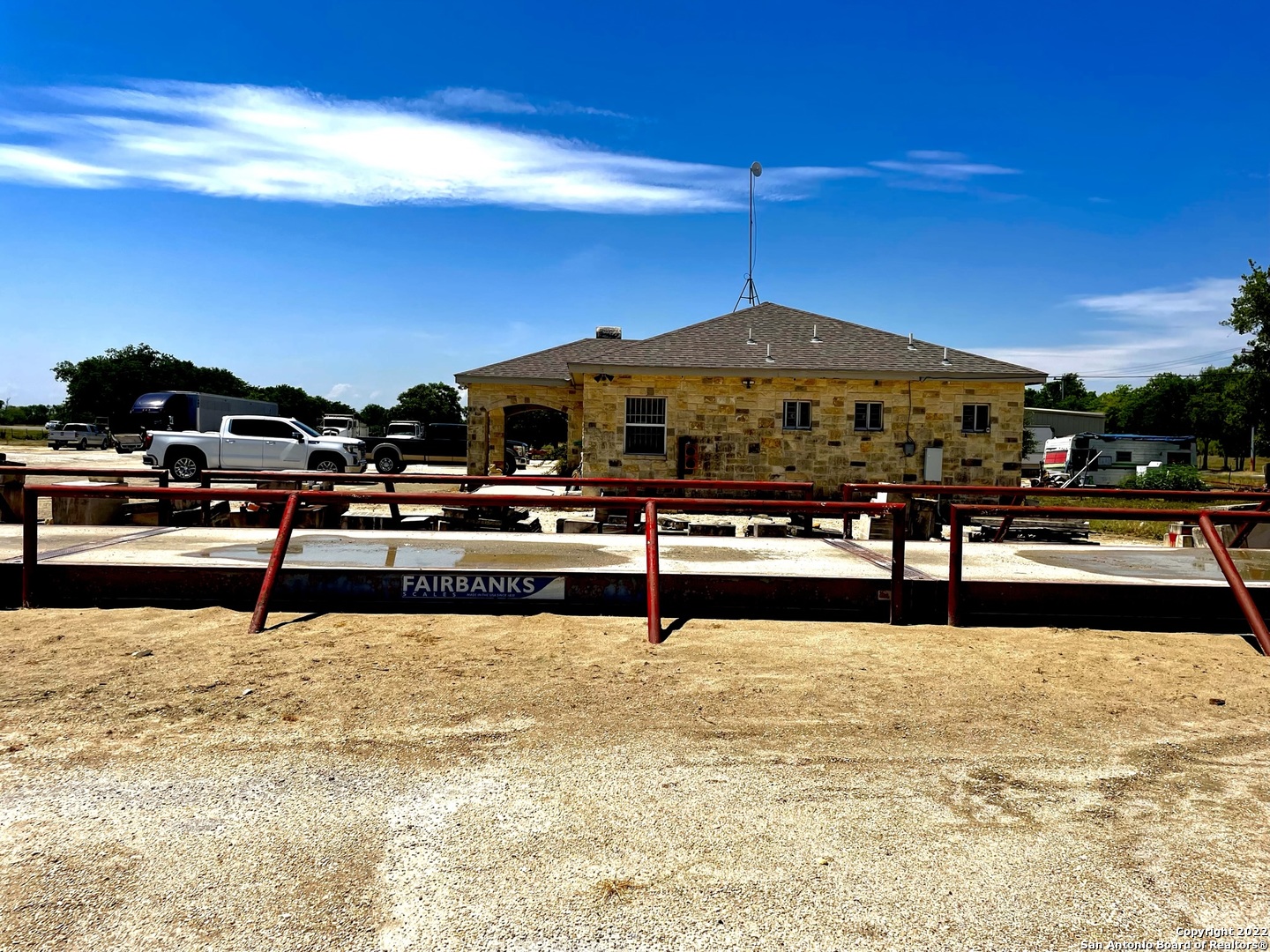 8635 S Loop 1604 E Elmendorf TX 78112