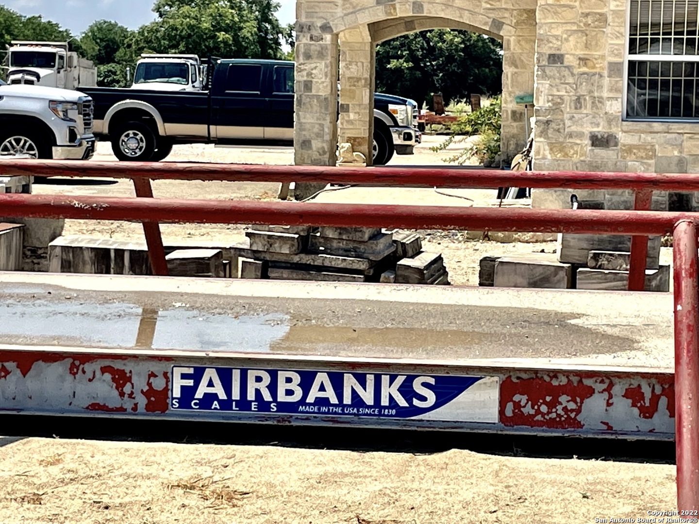 8635 S Loop 1604 E Elmendorf TX 78112