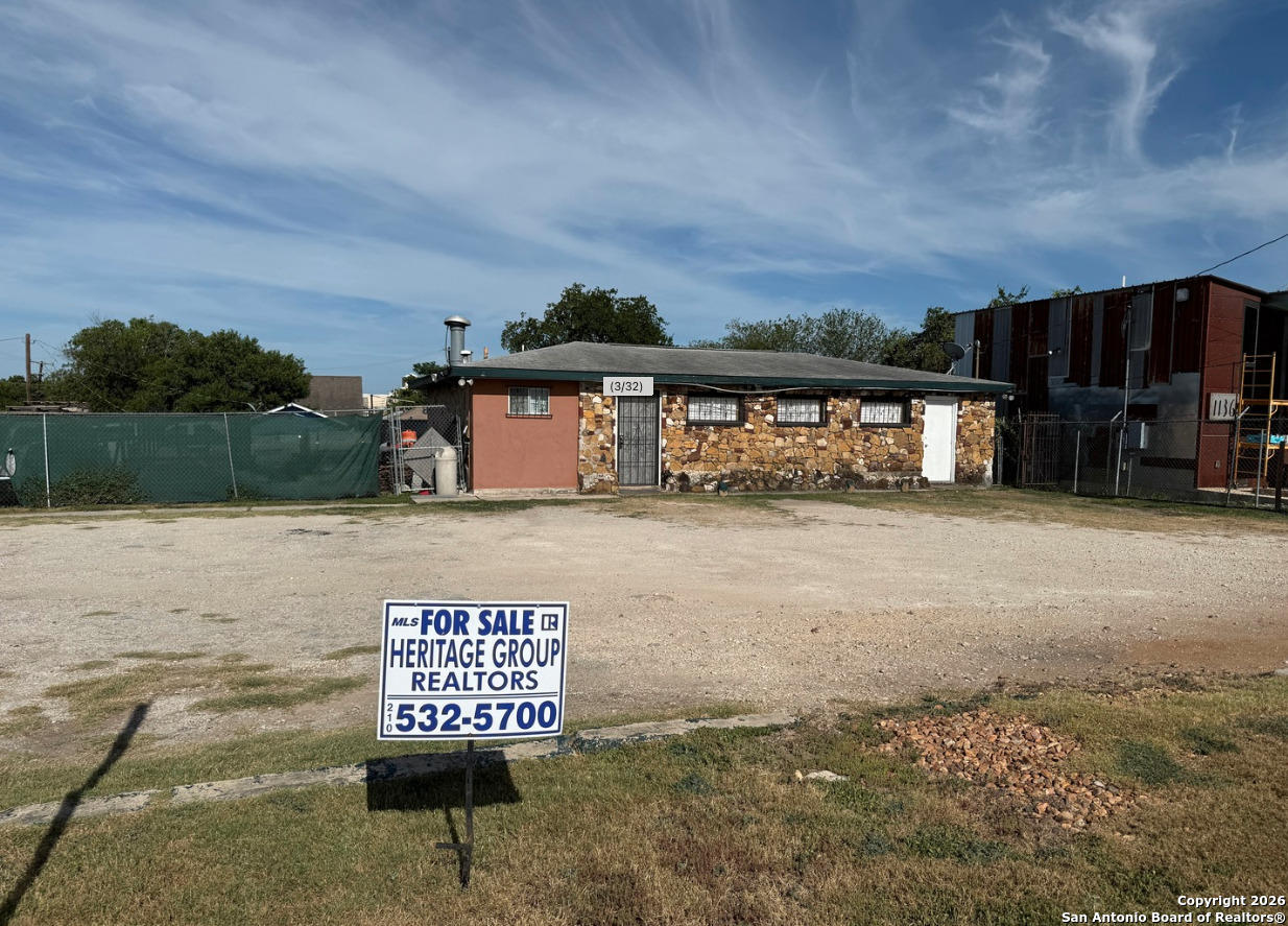 1130 Hampton San Antonio TX 78210