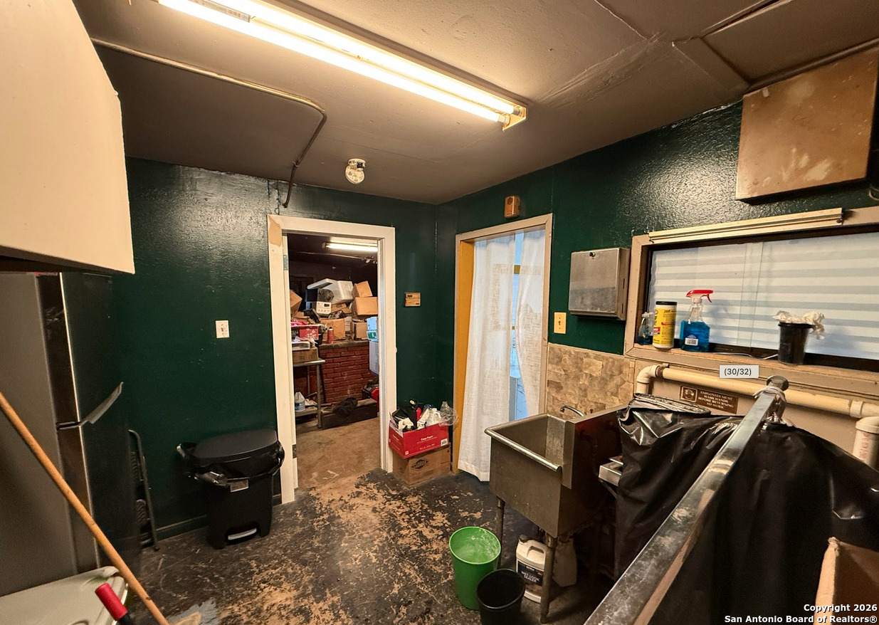 1130 Hampton San Antonio TX 78210