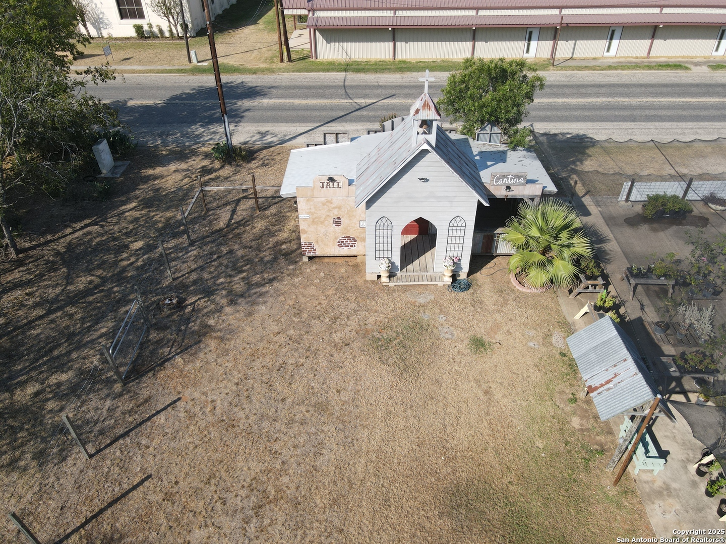 431 Avenue F Poteet TX 78065