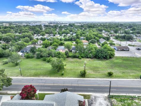 3079 Martin Luther King Drive San Antonio TX 78220