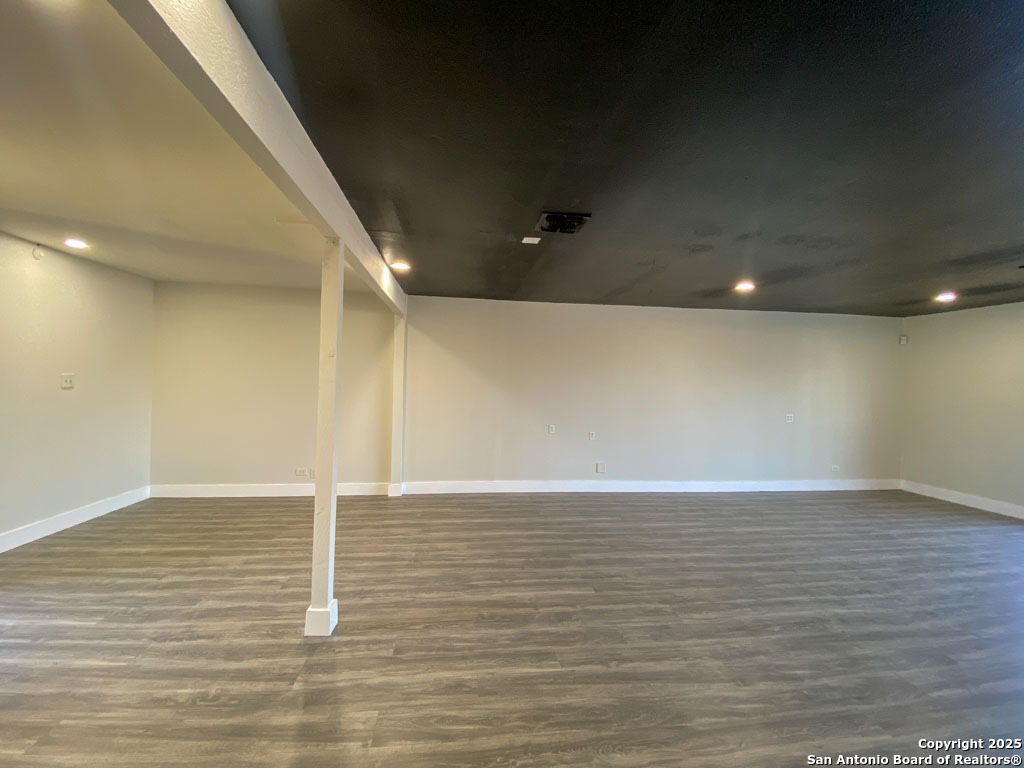 129 Bandera San Antonio TX 78228