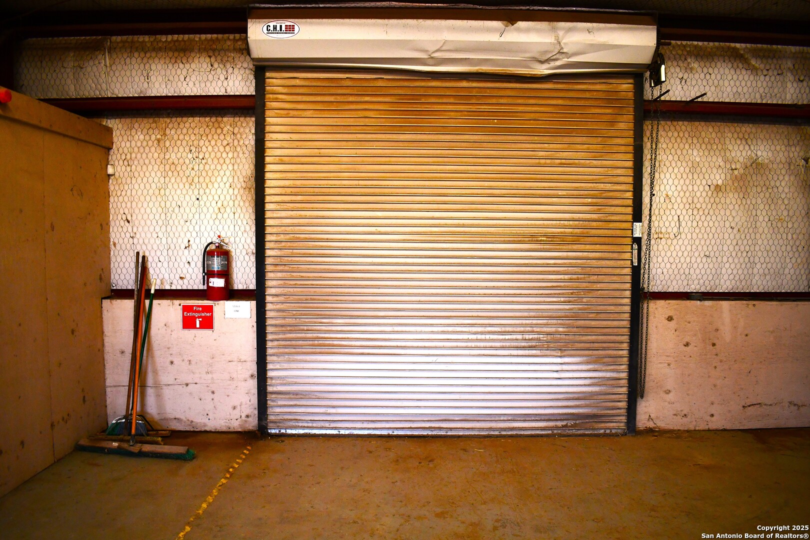 16776 S Ih 35 Dilley TX 78017