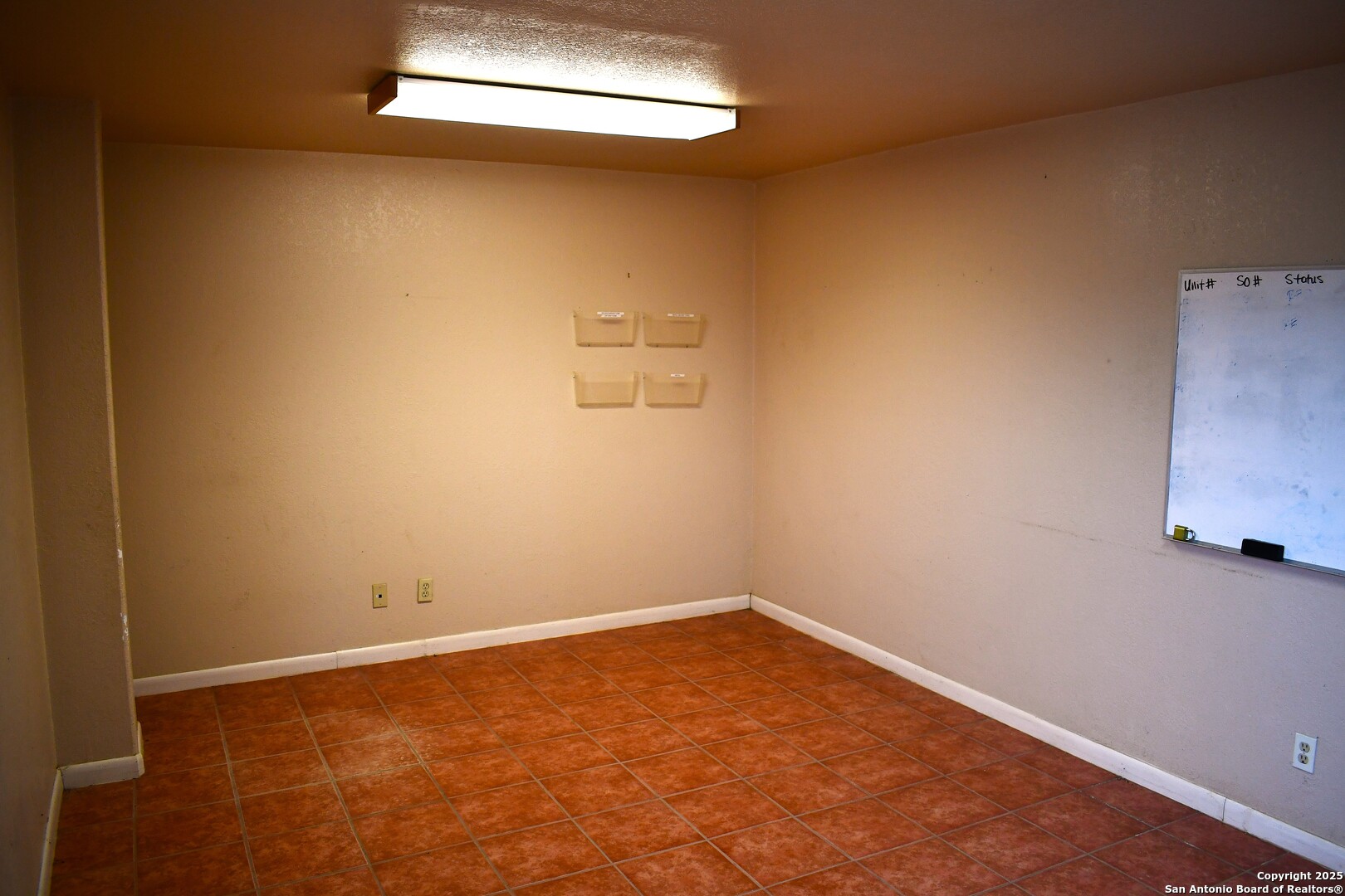 16776 S Ih 35 Dilley TX 78017