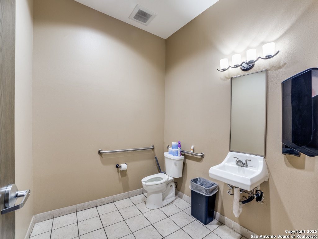 8627 Cinnamon Creek San Antonio TX 78240