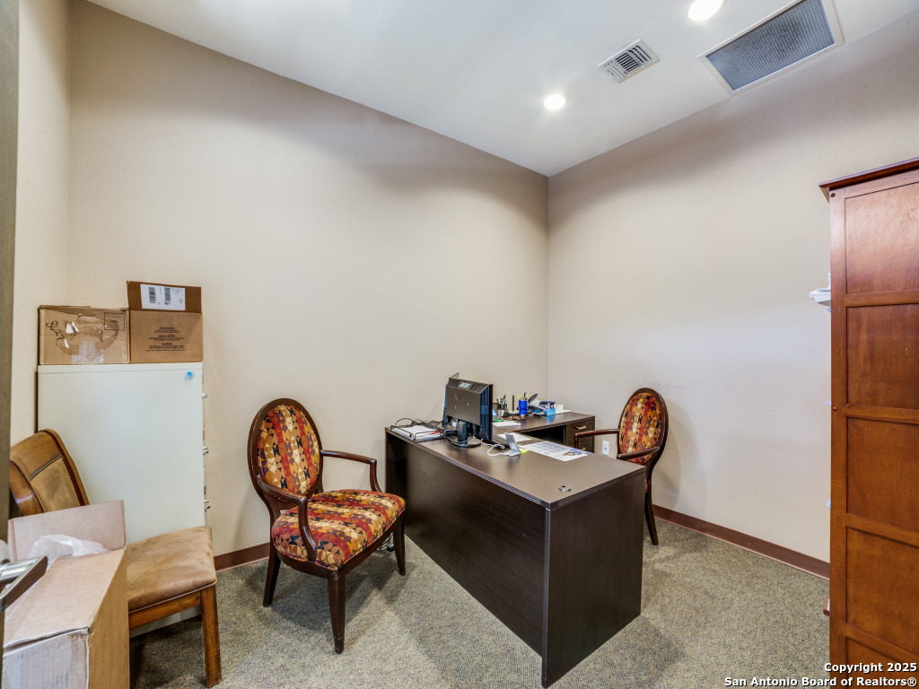 8627 Cinnamon Creek San Antonio TX 78240