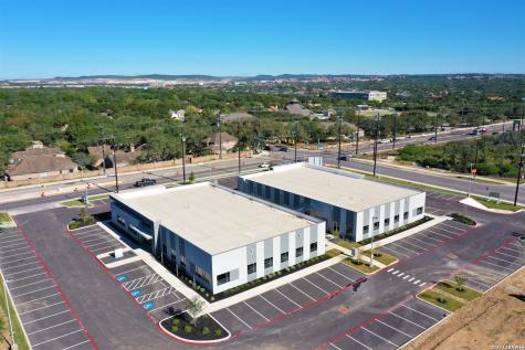 4306 De Zavala San Antonio TX 78249