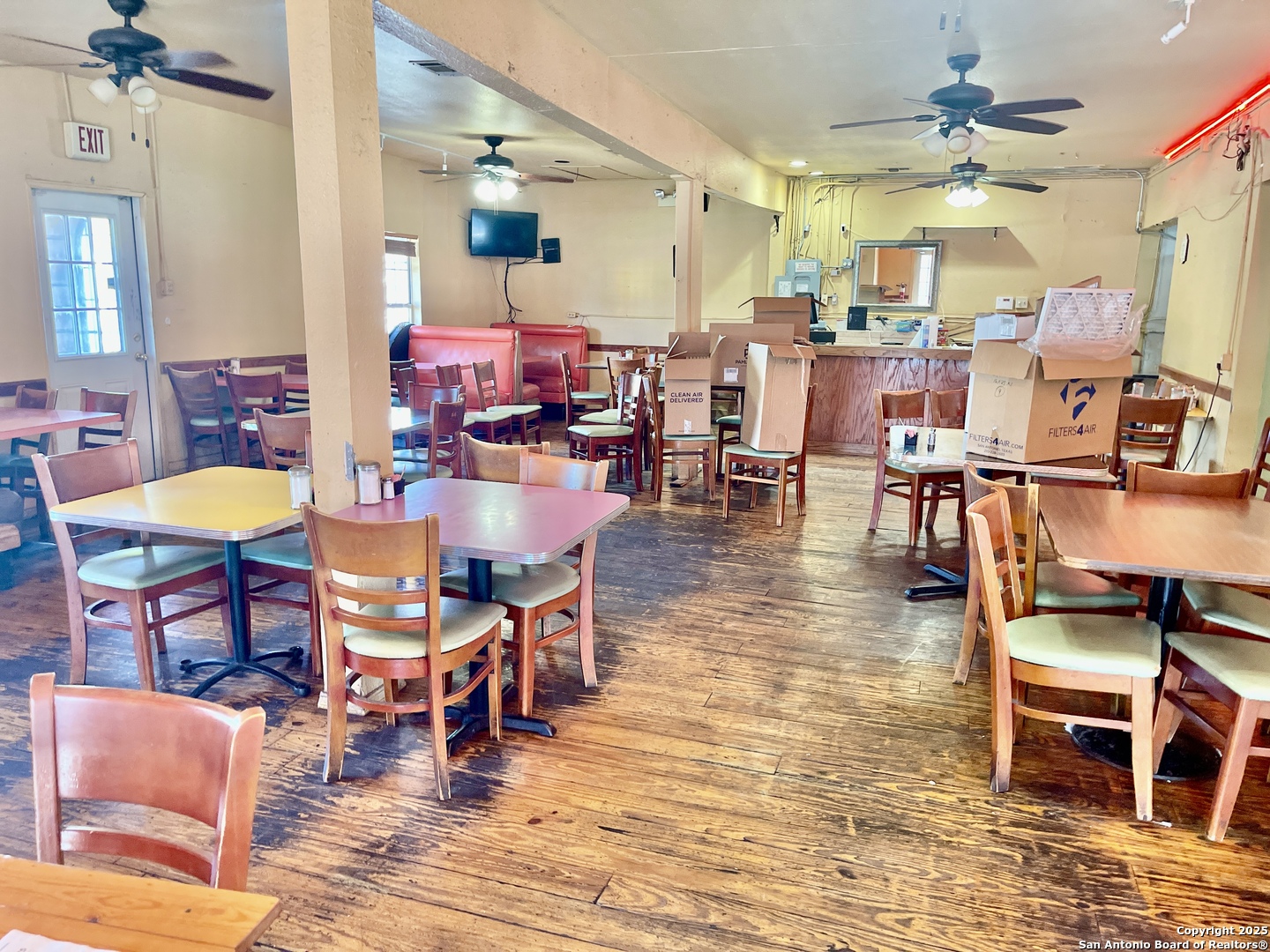 1002 Pleasanton Road San Antonio TX 78214