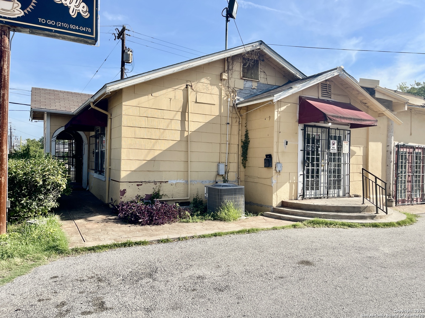 1002 Pleasanton Road San Antonio TX 78214