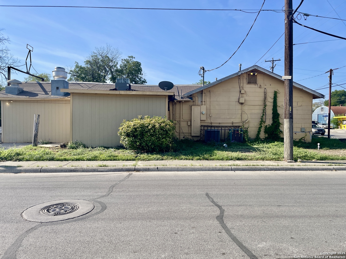 1002 Pleasanton Road San Antonio TX 78214