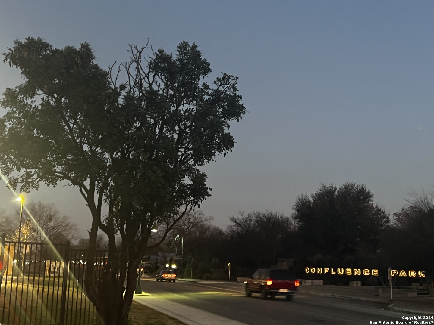 103 W Mitchell Street San Antonio TX 78204