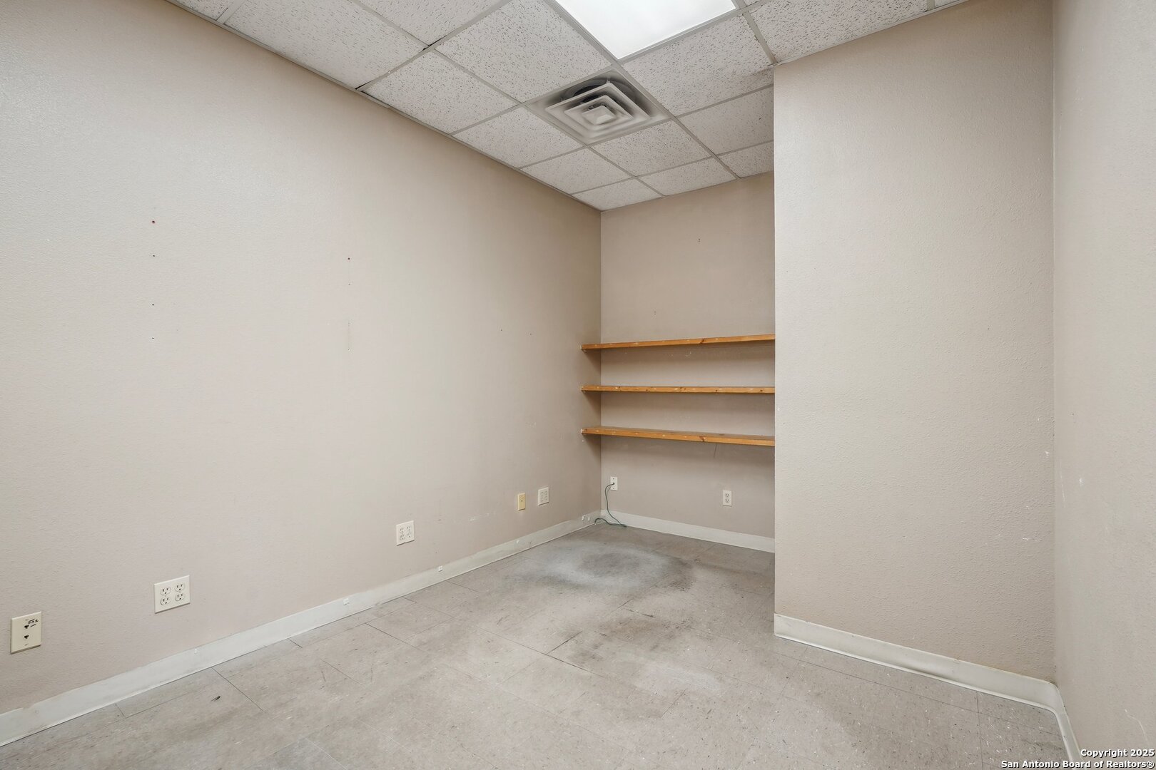 1901 Memorial Kerrville TX 78028