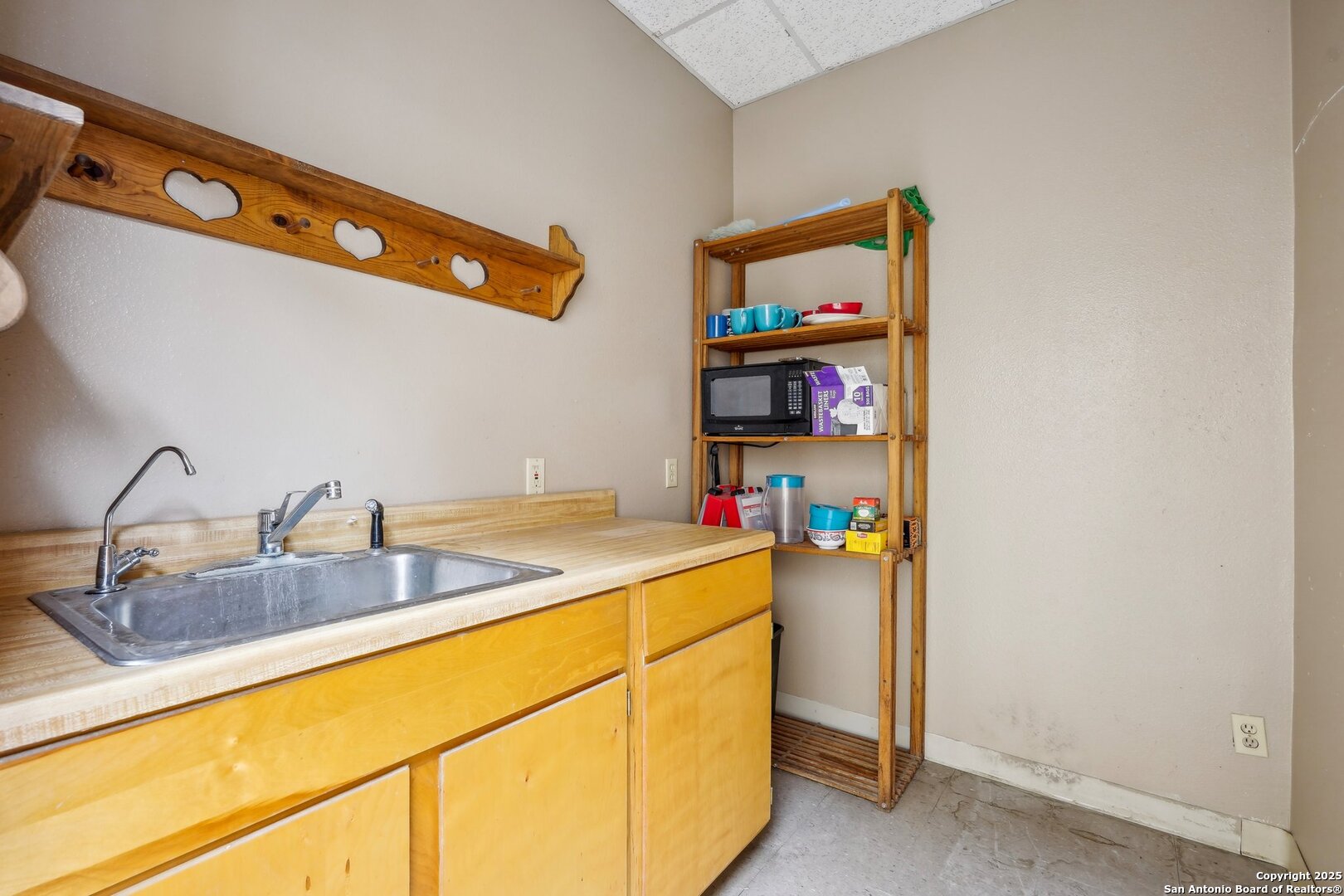 1901 Memorial Kerrville TX 78028