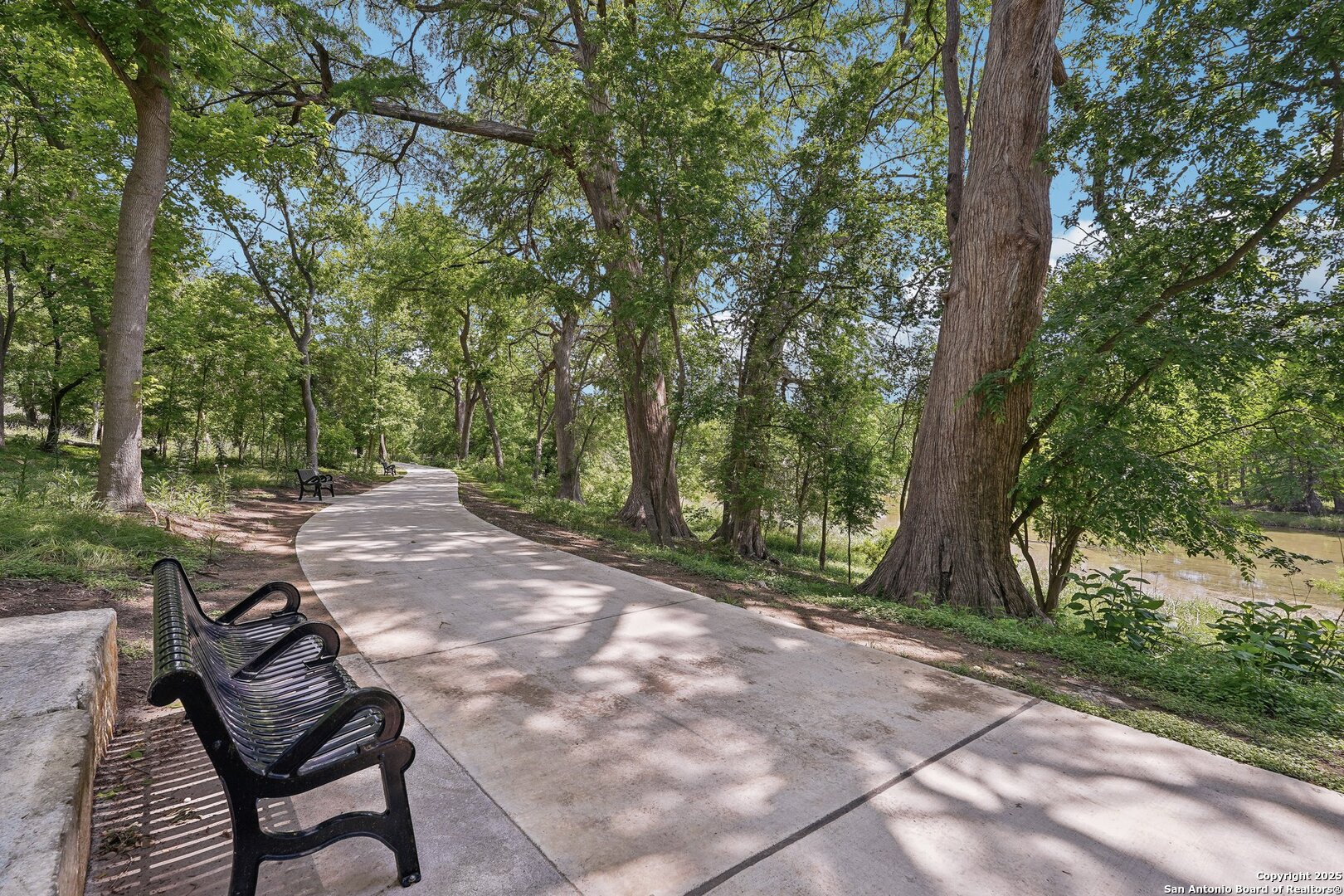 1901 Memorial Kerrville TX 78028