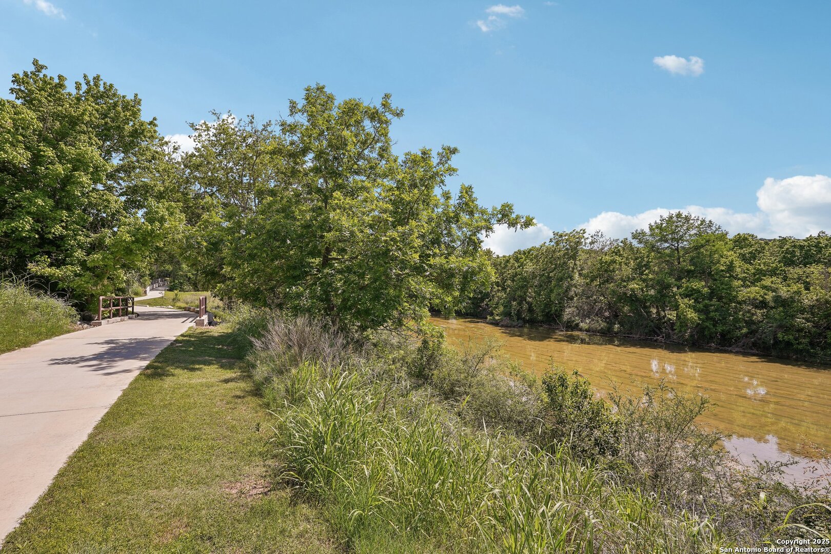 1901 Memorial Kerrville TX 78028