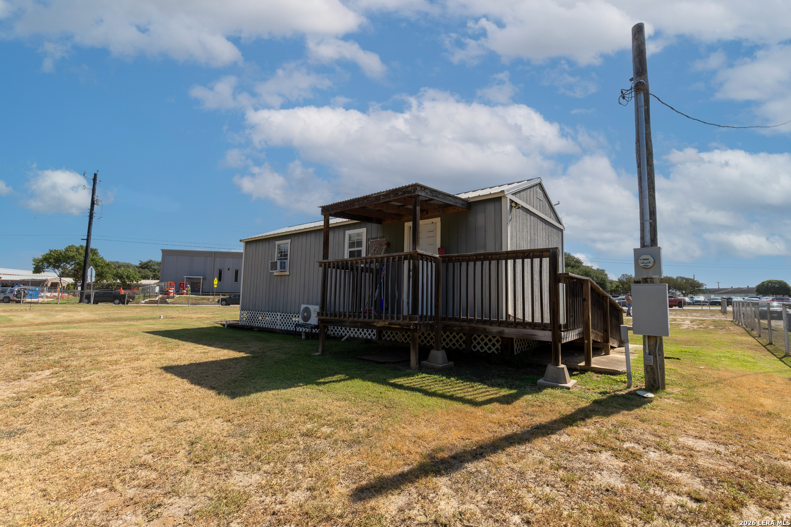 404 N 8th Street Poteet TX 78065