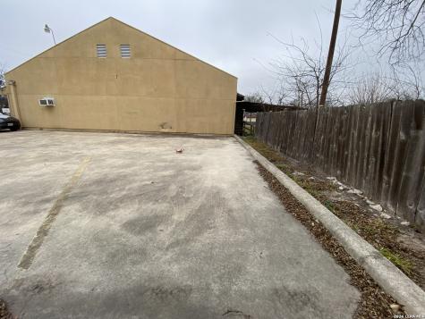 755 Division San Antonio TX 78225