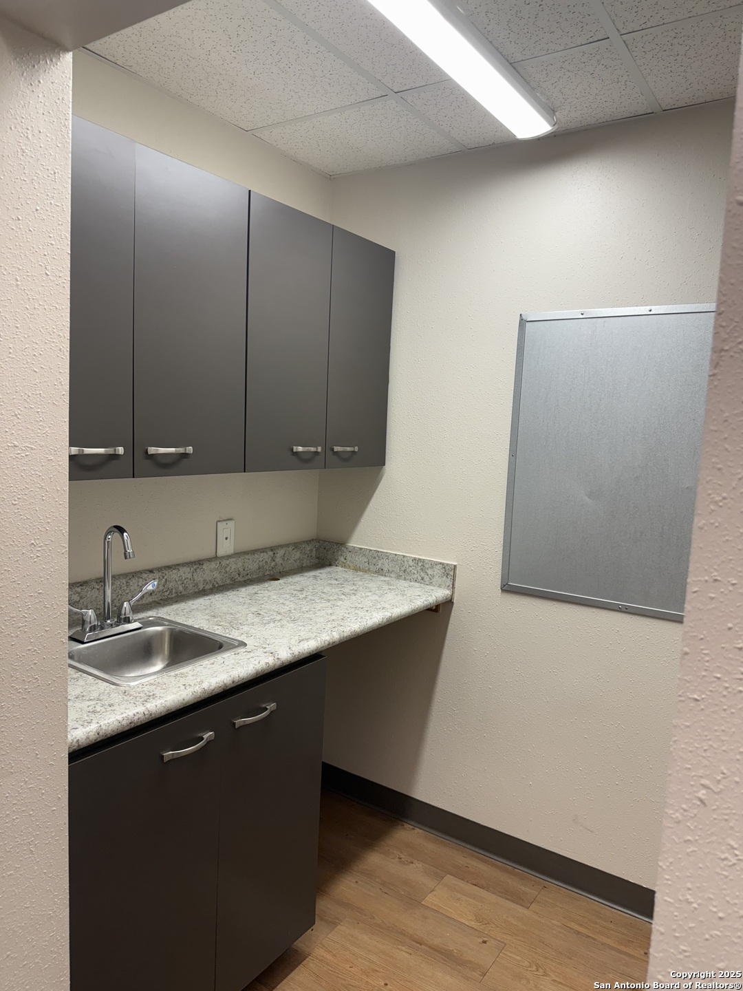 128 S Moss Seguin TX 78155