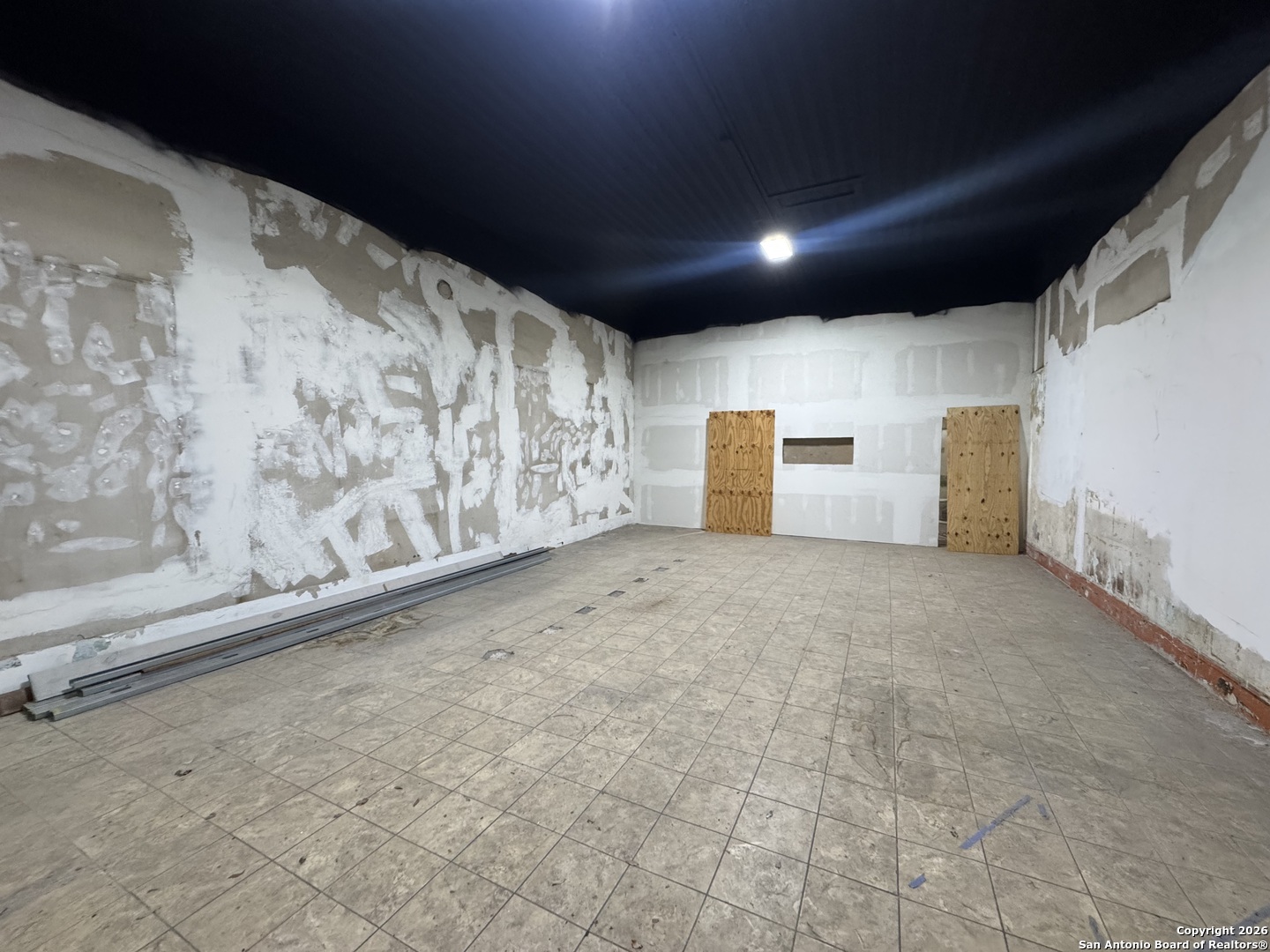 2901 S Flores Street San Antonio TX 78204