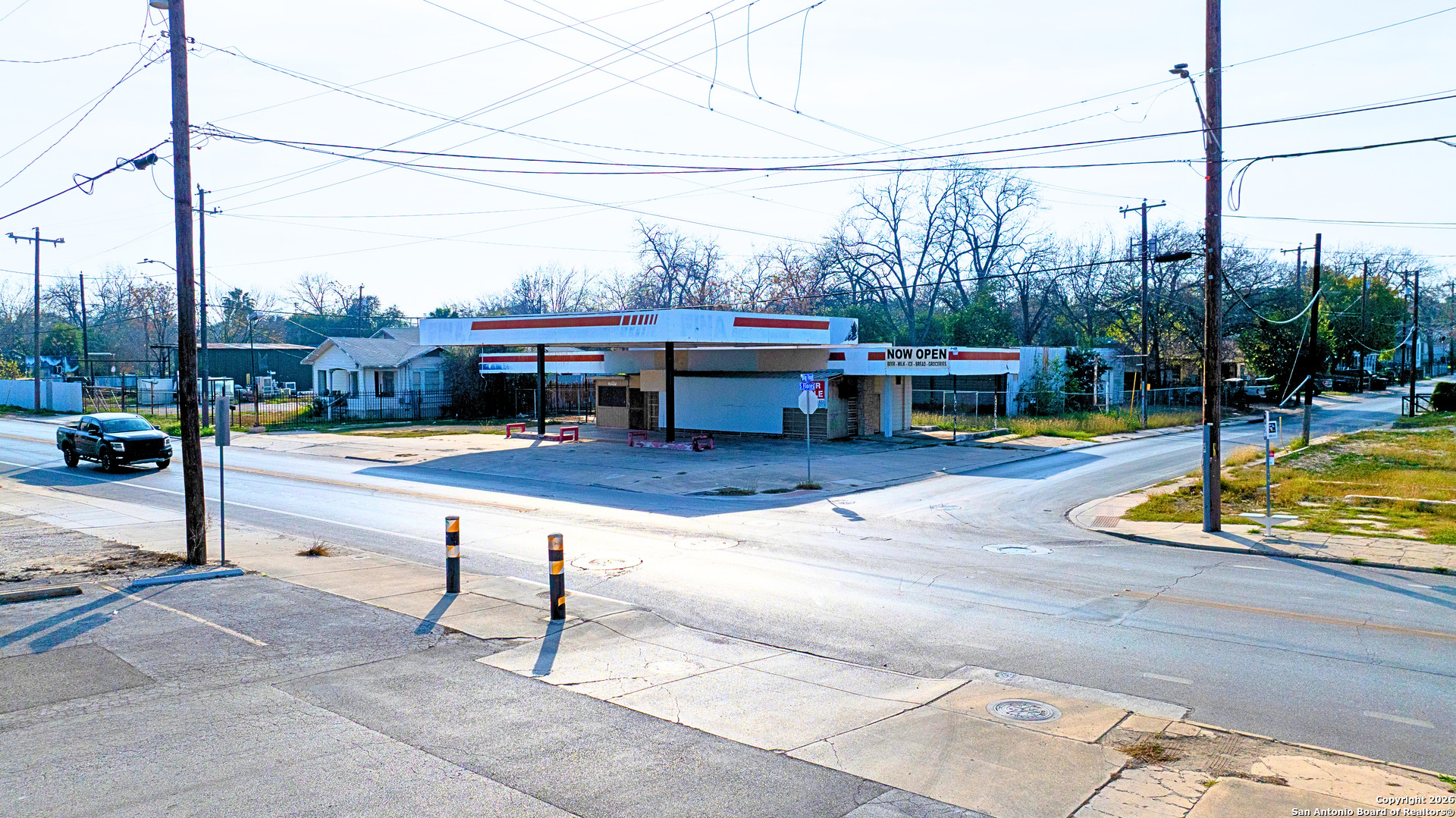 2901 S Flores Street San Antonio TX 78204