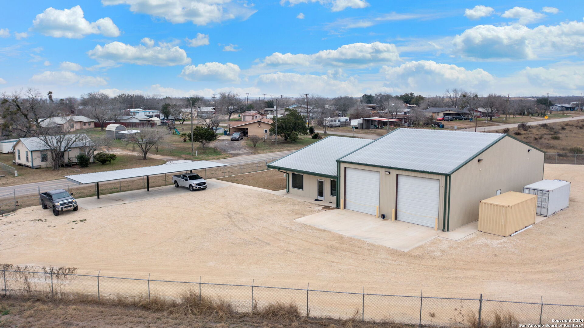 200 N Yule Avenue Charlotte TX 78011