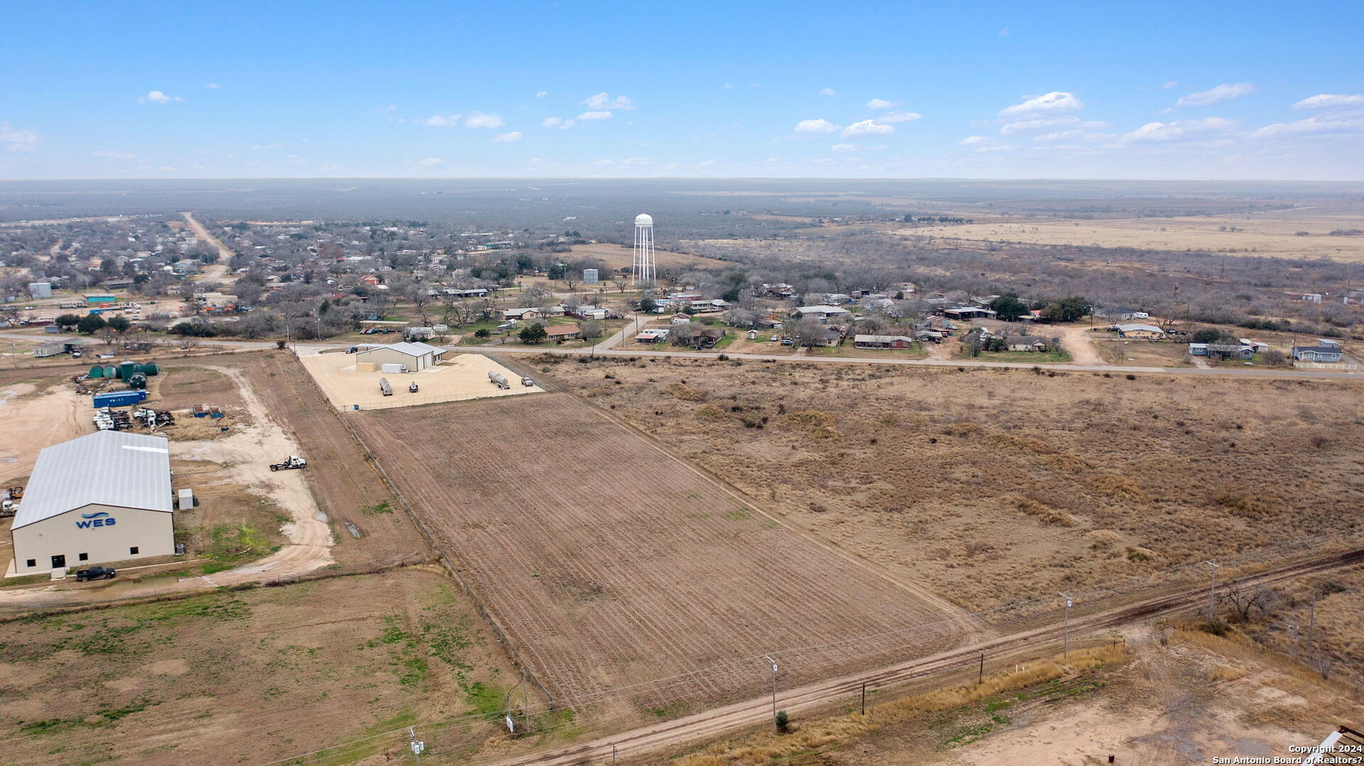 200 N Yule Avenue Charlotte TX 78011