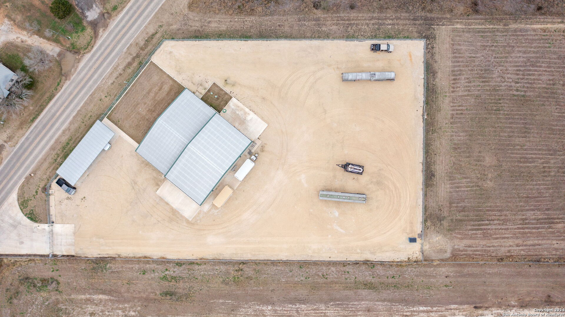 200 N Yule Avenue Charlotte TX 78011