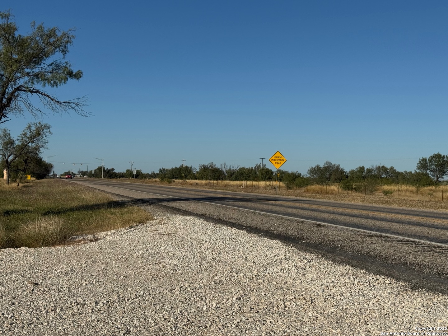 Lot 1 Summerwood Lane La Pryor TX 78872