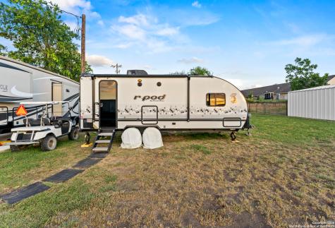 286 State Highway 173 S Bandera TX 78003