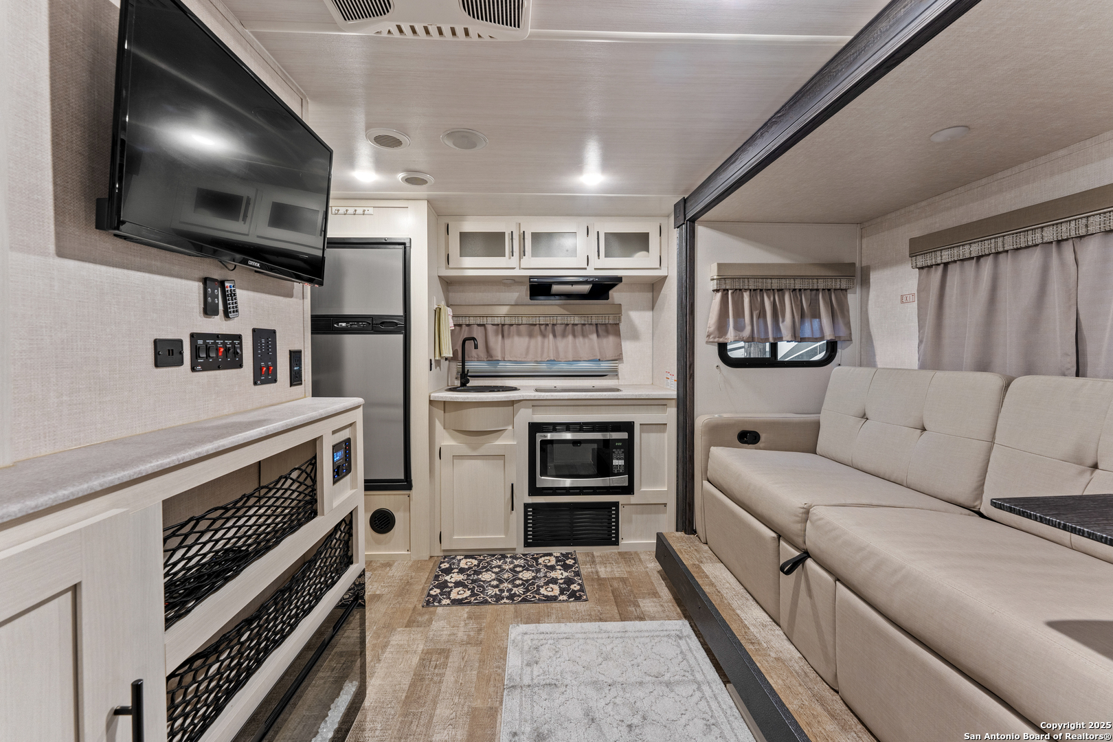 286 State Highway 173 S Bandera TX 78003