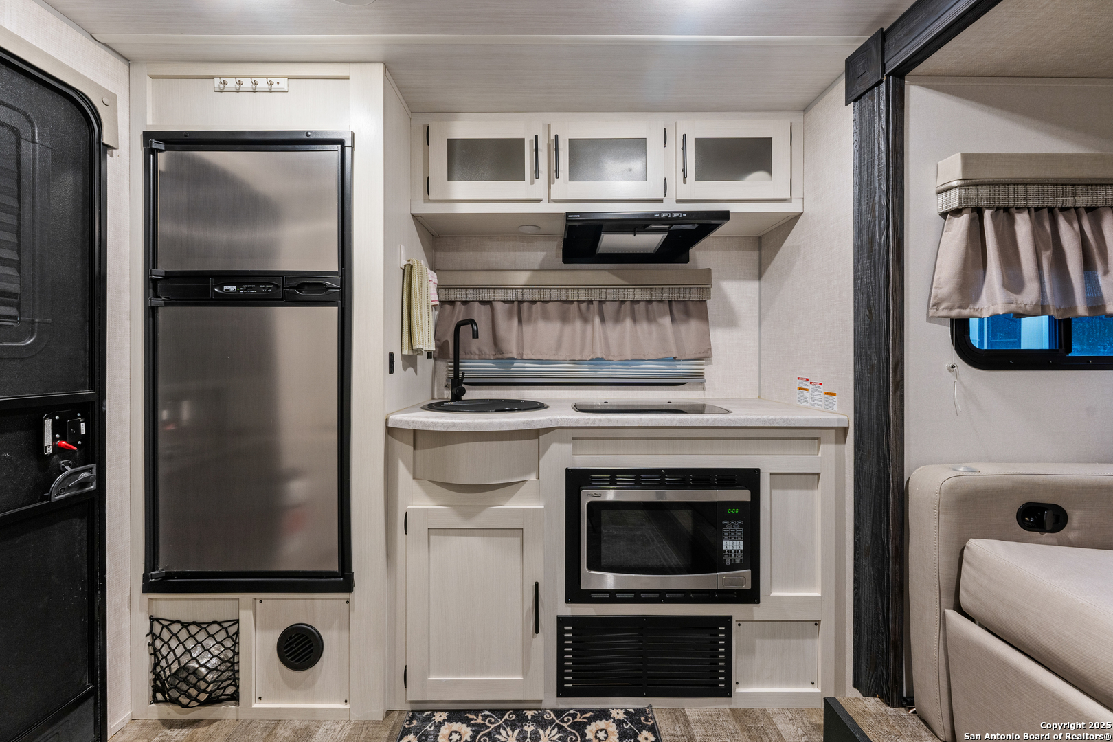 286 State Highway 173 S Bandera TX 78003