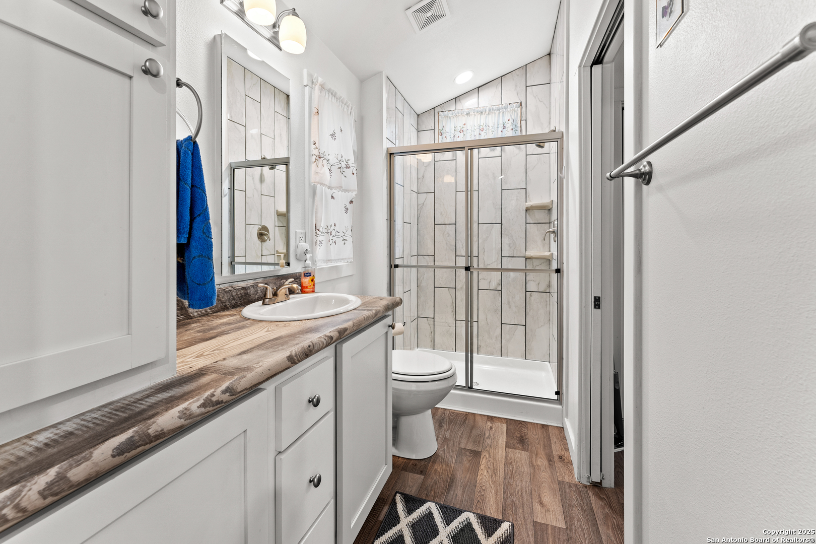 286 State Highway 173 S Bandera TX 78003