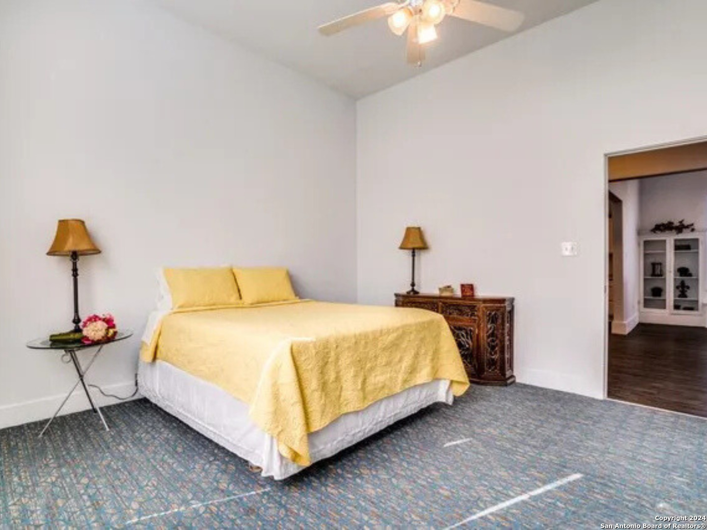 519 N San Marcos San Antonio TX 78207