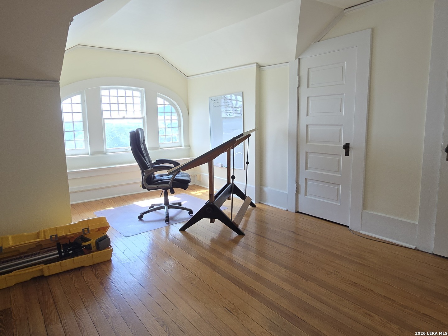 511 W French Place San Antonio TX 78212